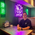 “野毛飲み”をけん引するネオ中華『AM:PM』。“映え一辺倒”を脱し月商700万円