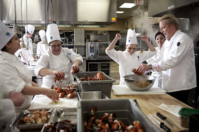 データで見る飲食業界