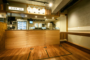 居酒屋がファストフード化!? 歌舞伎町『やきとり魁』のセルフサービス戦略がスゴい 飲食ニュース・トレンド