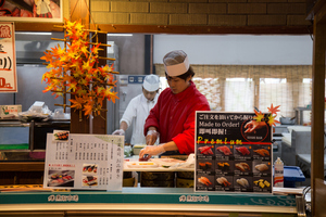 飲食業界にも適用! 入管法改正で外国人就労が拡大へ。「人手不足」の解消なるか!? 飲食ニュース・トレンド