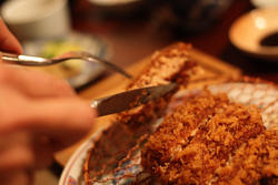 「とんかつの衣」事件だけではない!? 客のマナー違反、飲食店側はどう対応すべき? 飲食ニュース・トレンド