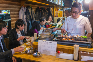 従業員を雇う飲食店は全面禁煙に!? 東京都の「受動喫煙防止条例」の骨子案に物議 飲食ニュース・トレンド