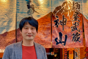 ラーメン店がホットドッグ!? 『麺屋武蔵』がコロナ禍で始めた新ビジネス 食の仕事人
