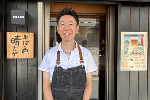 ワンオペでも坪月商30万円を売る西荻窪『晴レルヤ』。“肉×蕎麦”で他店との差別化に成功! 食の仕事人