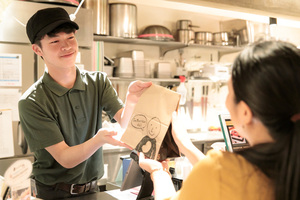 飲食店の売上拡大にテイクアウトが効く。「PICKS」で始めるスマート集客 飲食店経営のノウハウ