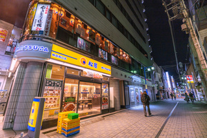 『松屋』『吉野家』が値上げや深夜料金導入。下がらないコメ価格、原材料費高騰が原因か 飲食ニュース・トレンド