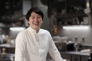 フランス料理『エラン』信太竜馬さんの3店舗経営にみる、「人のつながり」が持つ力 食の仕事人