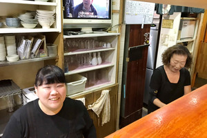 「立地」が不利でも飲食店は戦える! 地元の名酒場『かどや』が繁盛する理由 飲食店経営のノウハウ