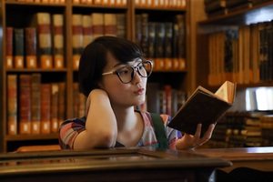 飲食店経営者に聞いた「今読んでおくべき一冊」。店づくりや集客の極意を学べる推し名著は? データで見る飲食業界