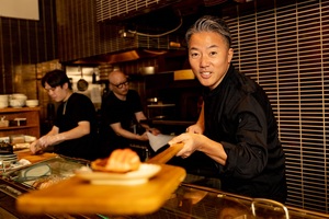 新店『居酒屋 うちやま』では自らが厨房に。MUGEN内山正宏氏の店づくりの軌跡 食の仕事人