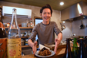 西荻窪の色気ある酒場『Spice飯店』。ワンオペで得た「自由」を武器に繁盛店に 食の仕事人