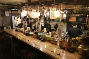 渋谷『カクニマル』が常連客に愛される理由。初回で客の心を奪うスゴい「演出力」 食の仕事人