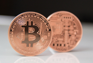 飲食店に「ビットコイン」の導入、急速に進む。導入方法とメリットは? 飲食ニュース・トレンド