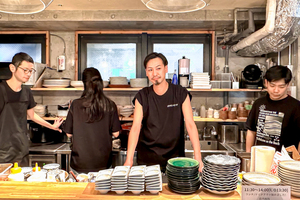 中目黒で波に乗る居酒屋『ナカメオンザビーチ』。伊豆・下田の魅力で月間1,800人を集客! 食の仕事人