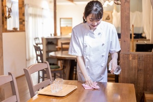 冬はノロウイルスによる食中毒が増加傾向に。飲食店ができる感染防止策や衛生管理は? 飲食ニュース・トレンド