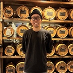 月商1800万円を誇る新宿『九州男子と博多美人』。“無人販売×九州酒場×熟成焼酎”で躍進！