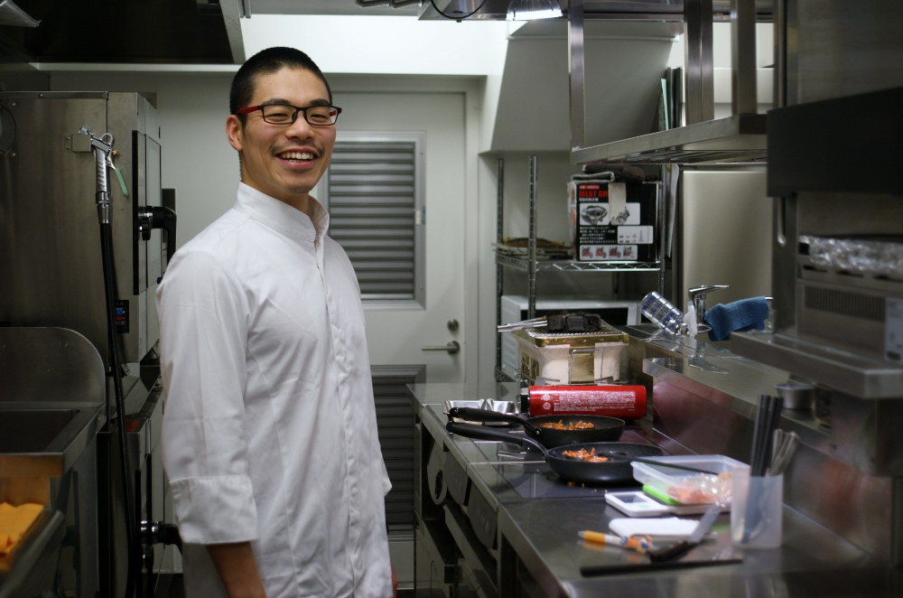 28歳、若きオーナーシェフ「目指すは二ツ星」。西麻布『Takumi』大槻卓