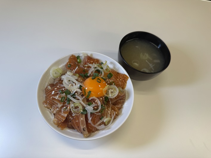 大衆食堂ニューヘイローのまかない