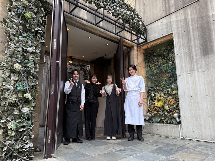 青山 エリュシオンハウスの制服