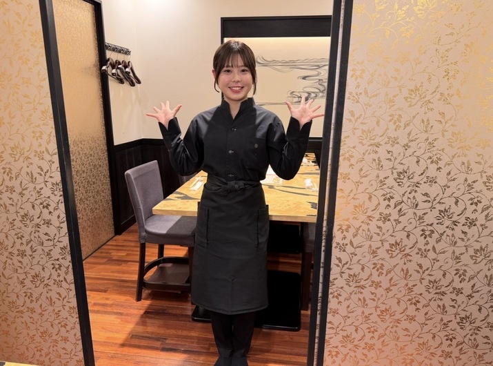 神楽坂久露葉亭の制服
