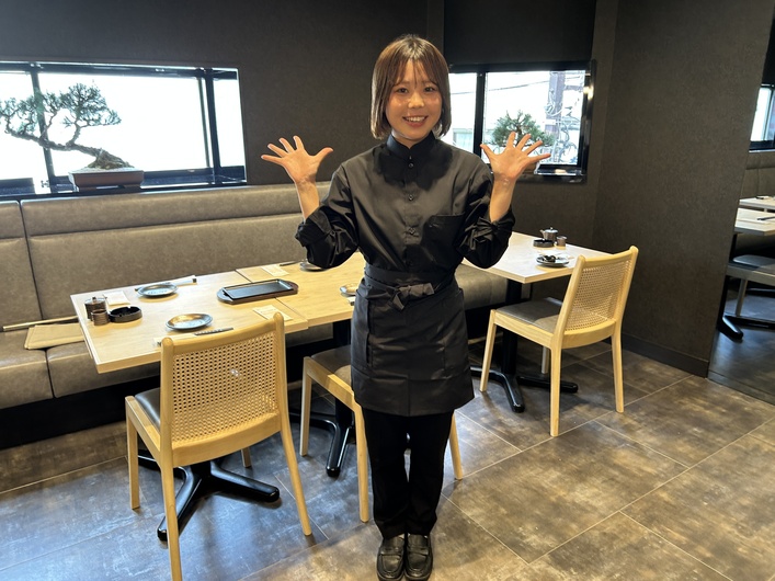 鉄板串焼き鉄子の制服