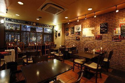 スペイン料理　バル・セレス