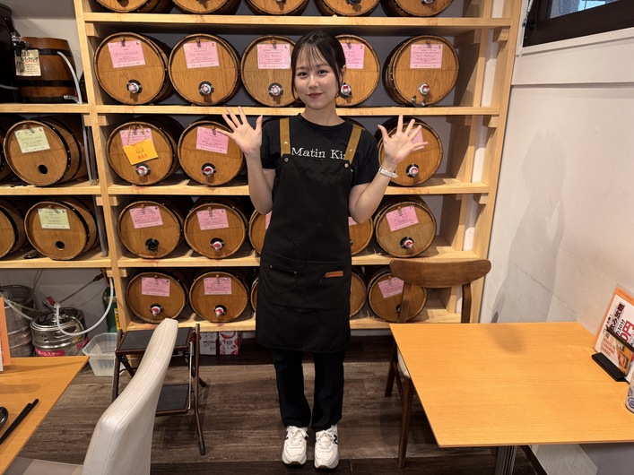 和牛と樽ワイン バレルの制服