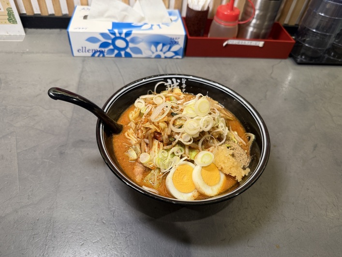 旨辛タンメン 誠屋 新宿店のまかない