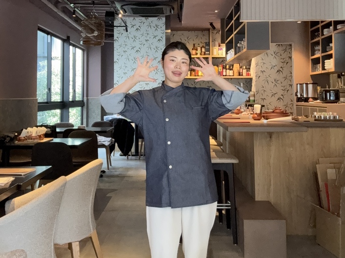 御茶ノ水 寛の制服