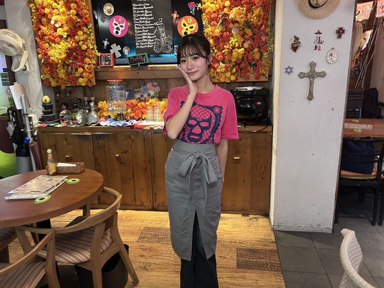 Mexican Dining AVOCADOの制服画像