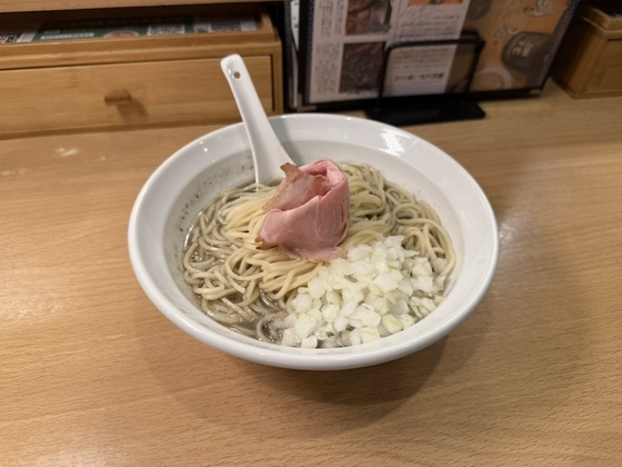 まかないはもちろんラーメン🍜仕事終わりのラーメンは染みるね💕︎