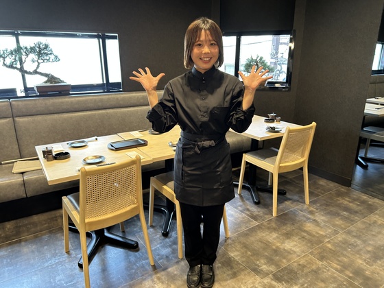 鉄板串焼き鉄子の制服画像