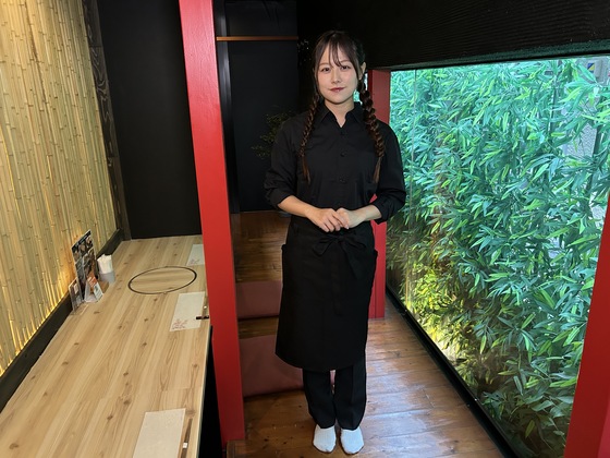 しゃぶしゃぶ龍樹の制服画像