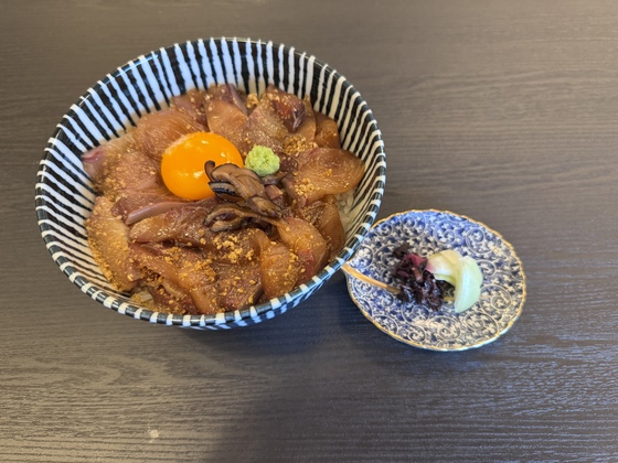 ぼんたんぶり 鶴長のまかない画像