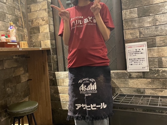 神戸洋食 グリル異人館 JR三ノ宮東口店の制服画像