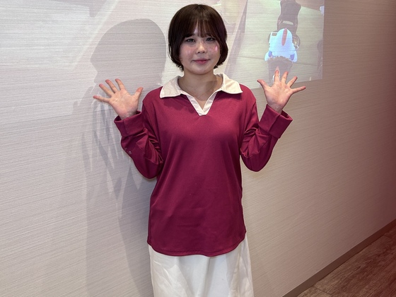 ベーカリーカフェボンの制服画像