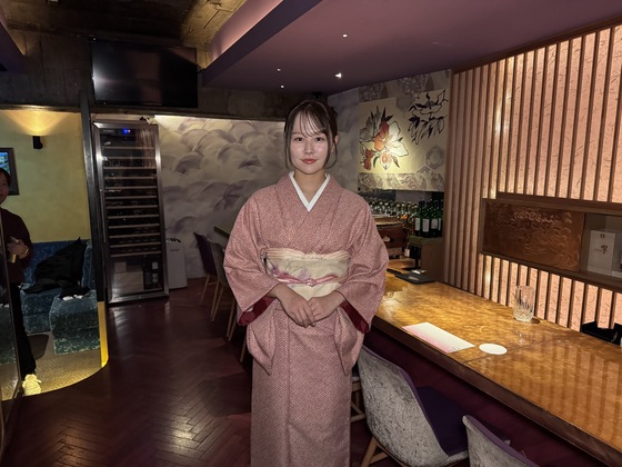 銀座いおりの制服画像