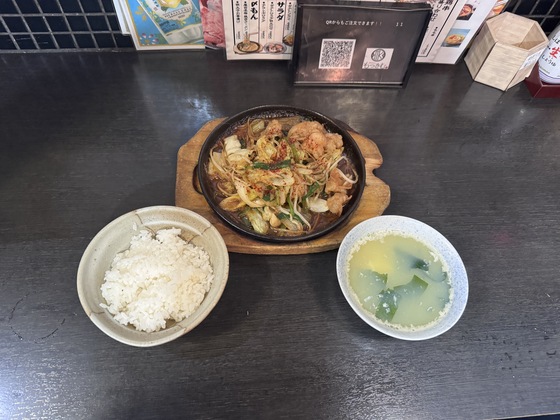もつきむ 品川港南口のまかない画像