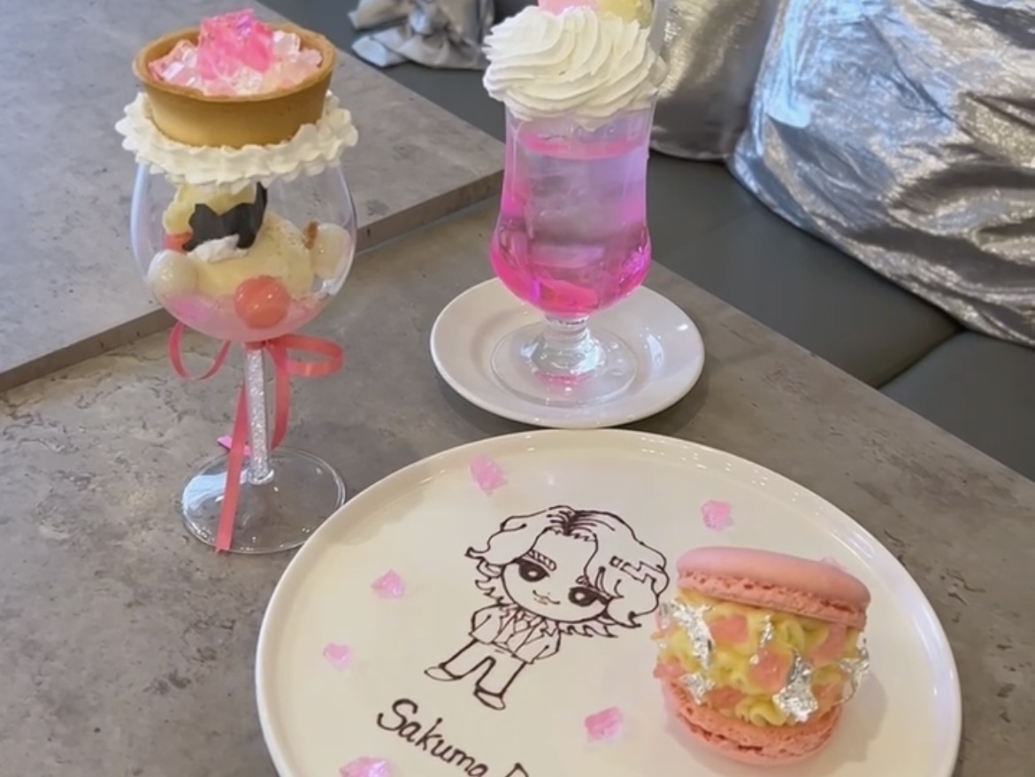 福岡にあるカフェ「宝石と黒猫」でアルバイト募集中！