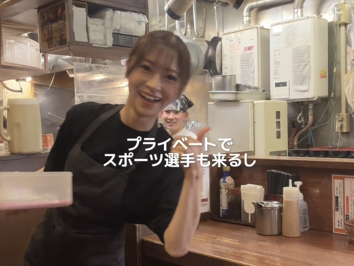 2時間並ぶ人気店の『かつれつ 四谷たけだ』で働いてるんだけど
