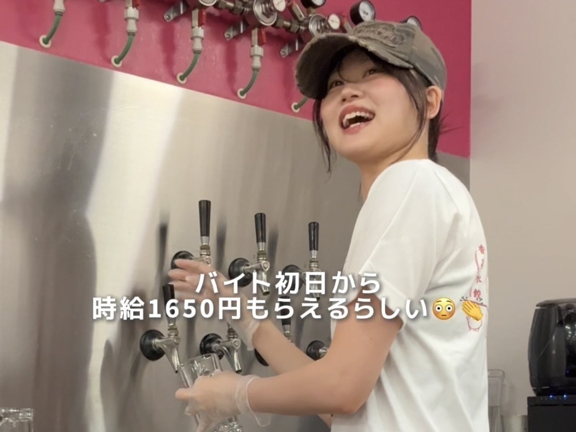ポテサラの上に卵が乗ってるお店「東京ギョーザスタンドウーロン」は なんでもうまい説ある