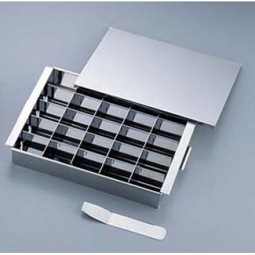 サンエー18-0玉子豆腐器仕切付（蓋付）