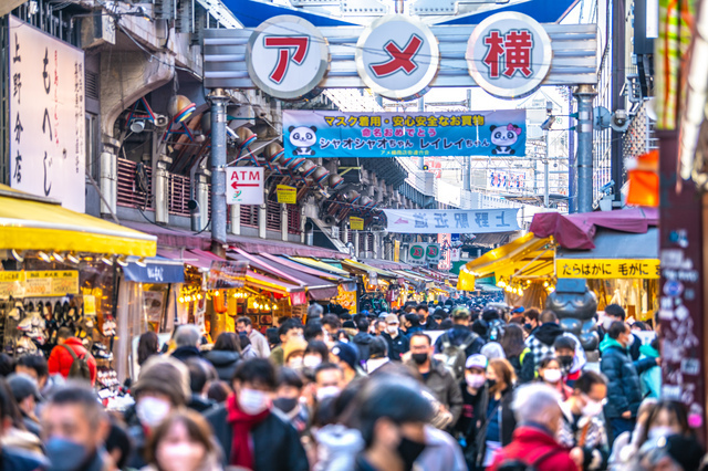 飲食店が選ぶ2025年のニュースと2026年の外食トレンド