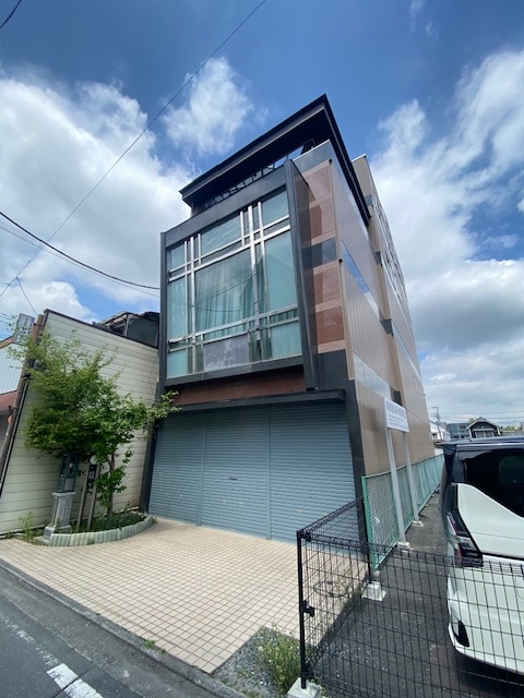 秩父（114.7坪）の店舗物件画像 外観・内観1