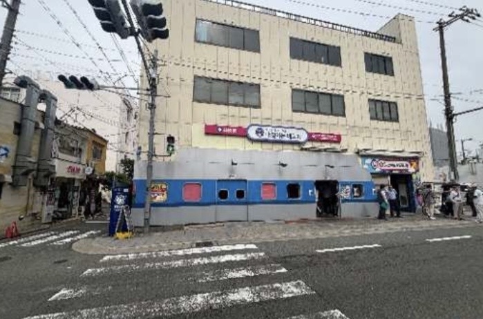 鶴橋（160.65坪）の店舗物件画像 外観・内観1