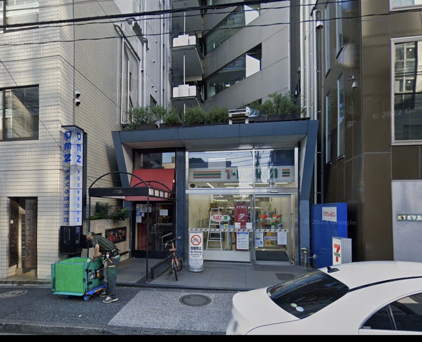 表参道（68.48坪）の店舗物件画像 外観・内観1
