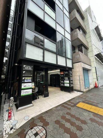 目黒（24.98坪）の店舗物件画像 外観・内観1
