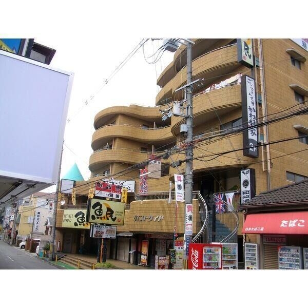 寝屋川市（60.72坪）の店舗物件画像 外観・内観1