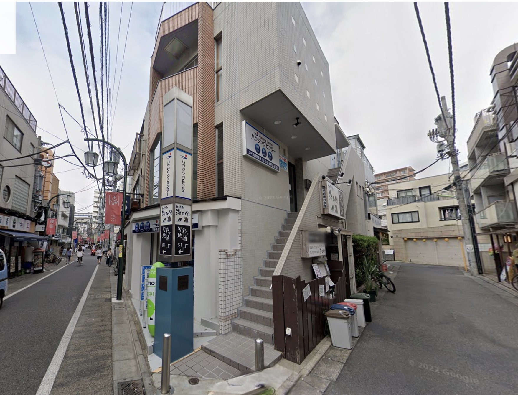 三軒茶屋（24.54坪）の店舗物件画像 外観・内観1