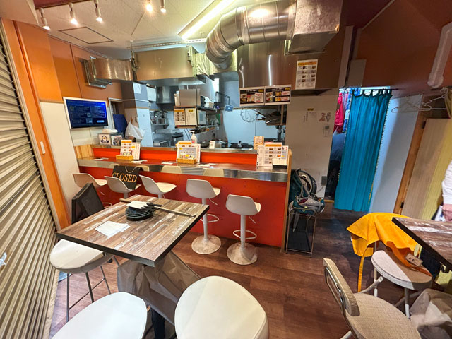 お花茶屋（8.2坪）の店舗物件画像 外観・内観1